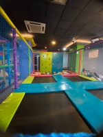 Miniatura de Zona de salto con foso espuma a médida