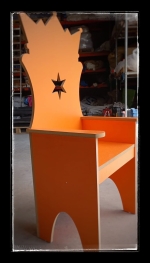 Miniatura de Trono de cumpleaños DM