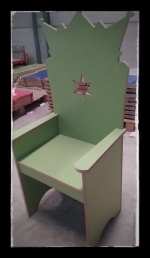 Miniatura de Trono de cumpleaños DM